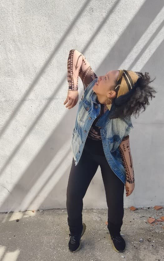 D.Lilight, danseuse de dancehall en mouvement, cours à Frontignan