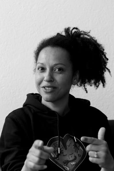 Portrait de D.Lilight, formatrice de dancehall